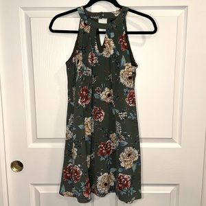 Green flower cutout dress